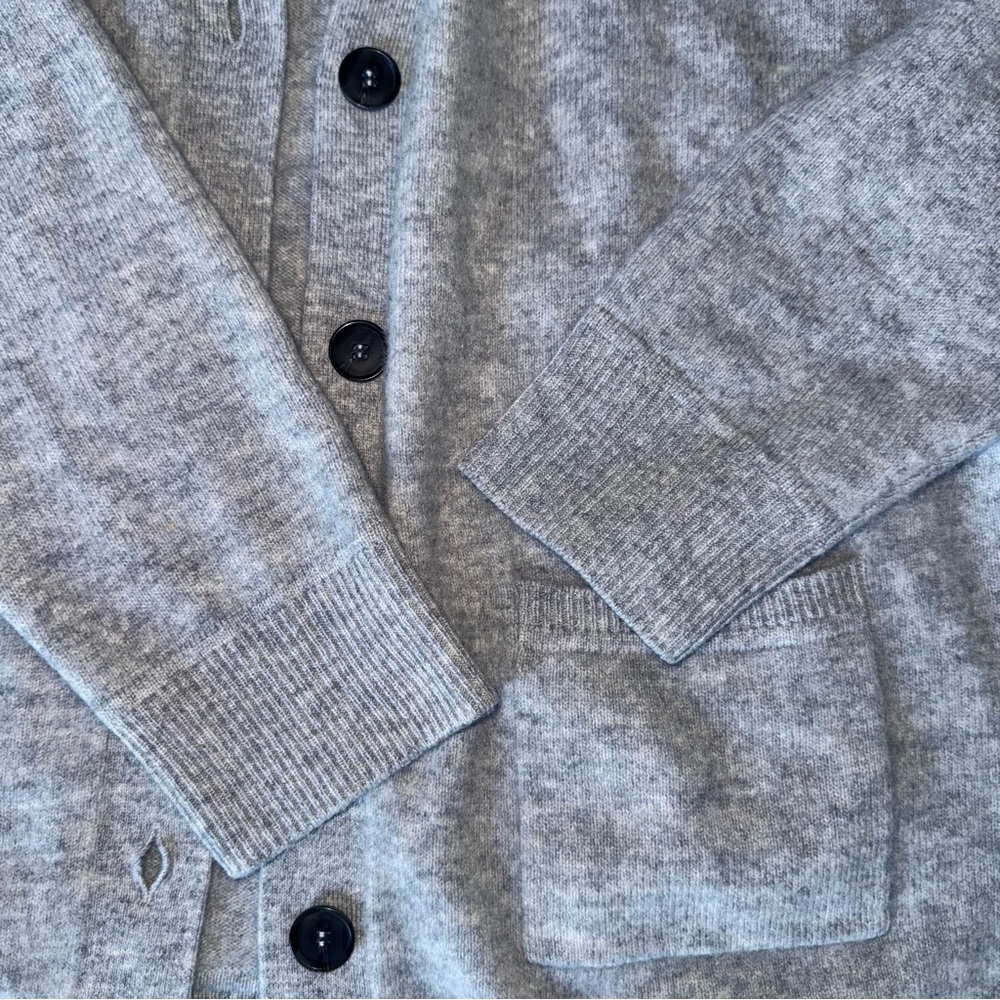NAADAM Signature Cashmere Cardigan Button up Gray Medium - Picture 3 of 10